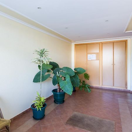 Pedros Apartment By Seewest ลากอส ภายนอก รูปภาพ