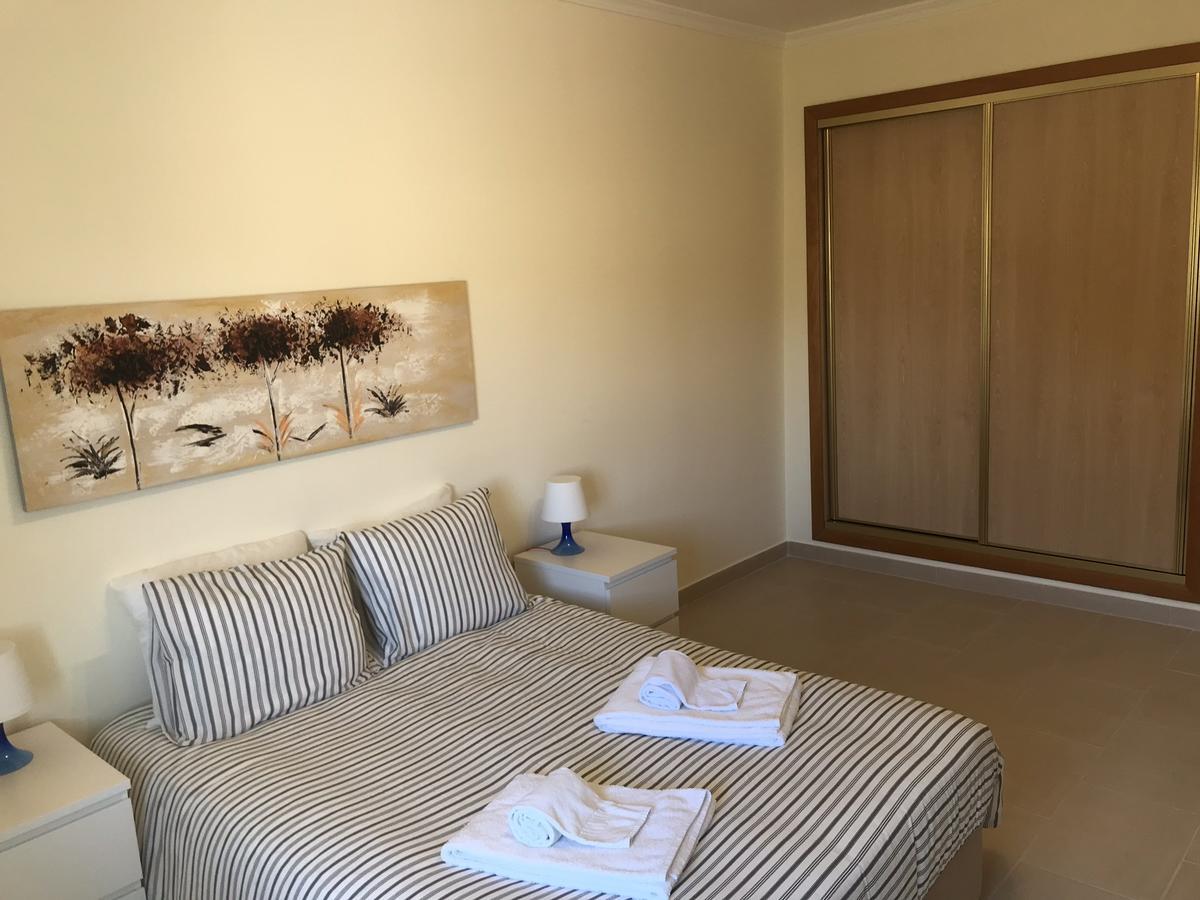 Pedros Apartment By Seewest ลากอส ภายนอก รูปภาพ