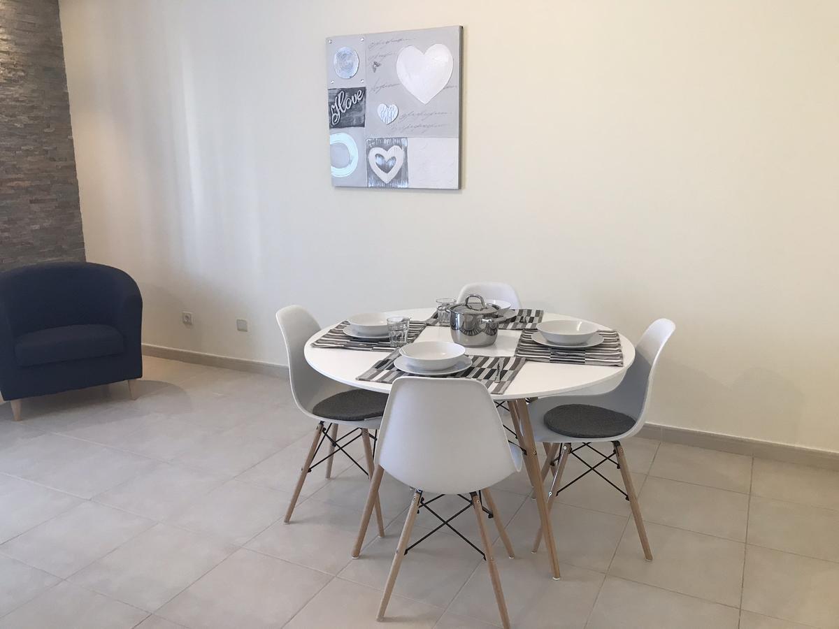 Pedros Apartment By Seewest ลากอส ภายนอก รูปภาพ